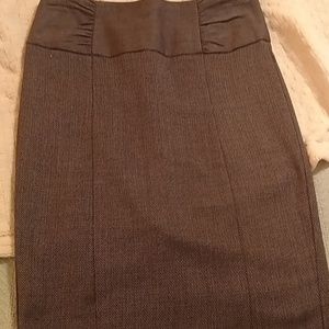 Pencil skirt in Brown